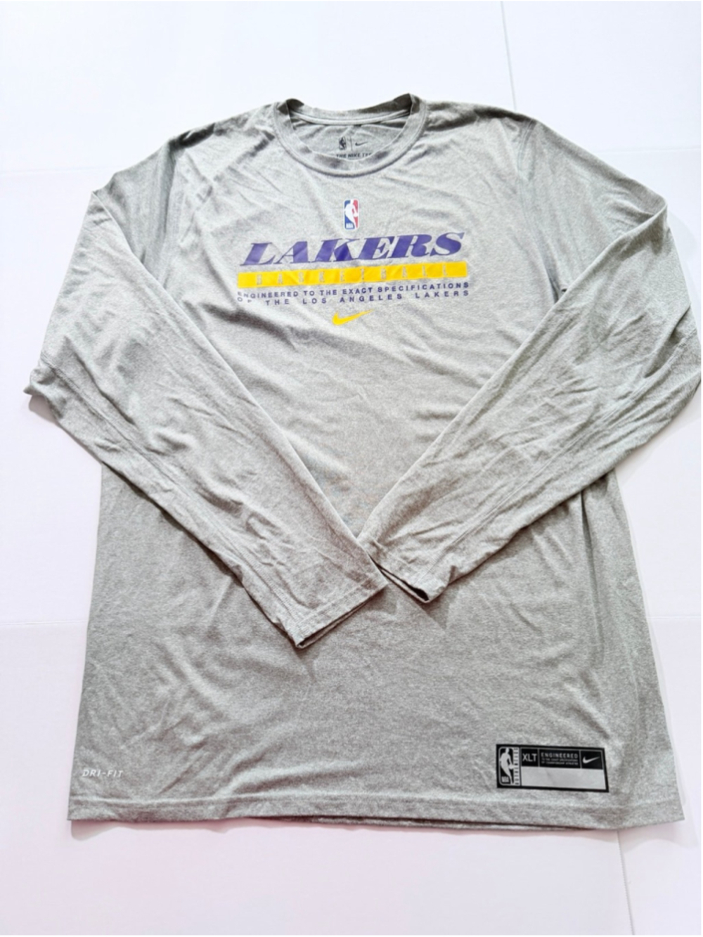 Los Angeles Lakers Nike Dri-FIT long-sleeve practice performance shirt XLT
